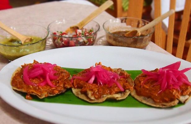 Original Downtown Food Tour with Taste of San Miguel 