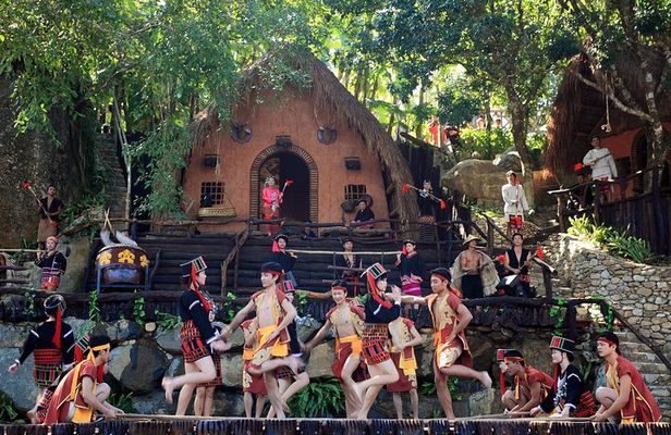 One Day Tour: Binlang Gu Ethnic Village With Meal