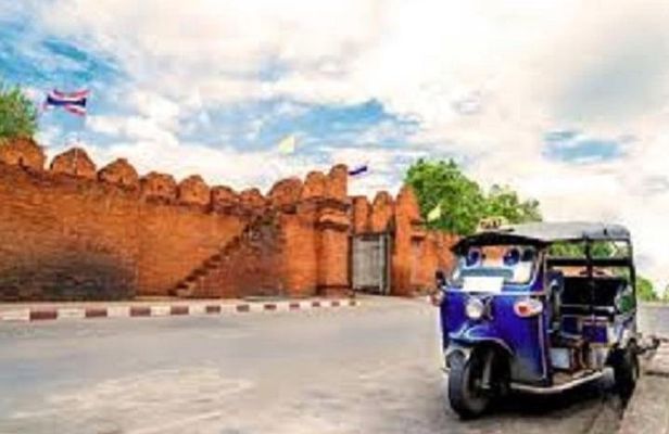 Half day Best of Chiang Mai City by Tuk-Tuk Private tours