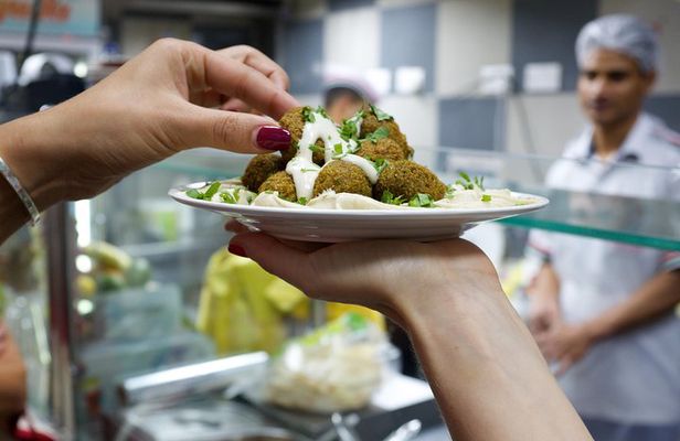 Middle Eastern Food & Culture Walk in Old Dubai
