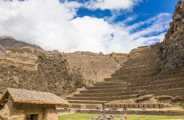 Private Ollantaytambo, Pisac Ruins Tour with Farm Visit, Gourmet Picnic Lunch