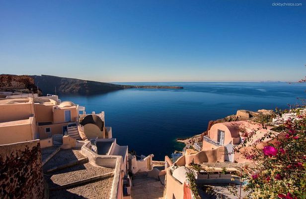Aroma of Santorini:Private Half Day Sightseeing with wine tasting