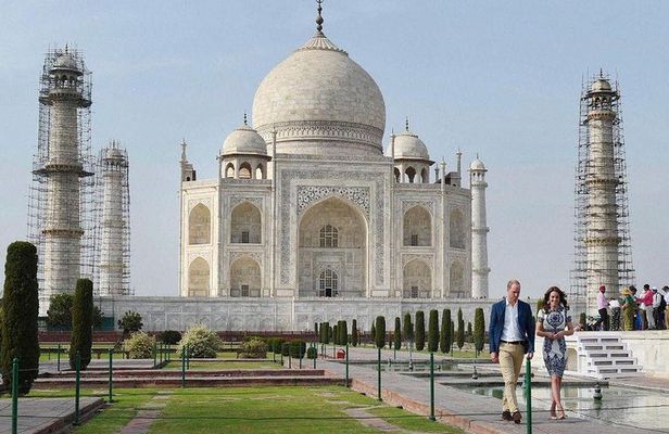 2-Days Private Delhi and Agra Taj Mahal Tour ( Overnight in Agra)