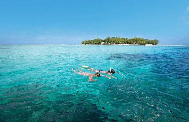 Full Day at Ile Des Deux Cocos