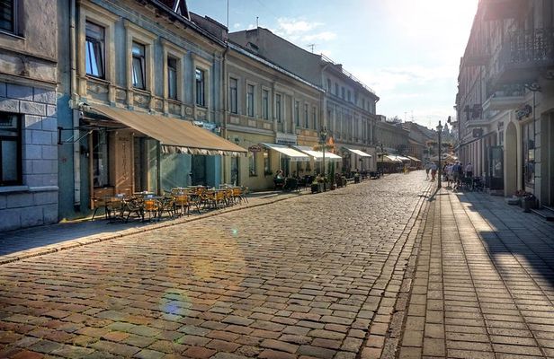 Kaunas day trip - the unsung Hero