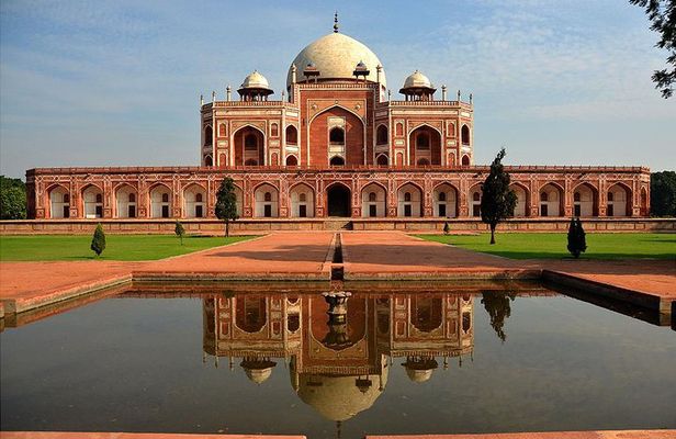 Exploring Old and New Delhi Full-Day Private Guided Trip