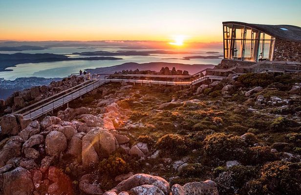 Hobart Highlights Day Tour