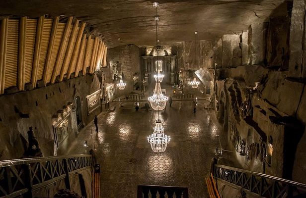Wieliczka Salt Mine Guided Tour with Transport from Krakow