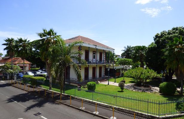 Papeete Walking Tour - Tahiti