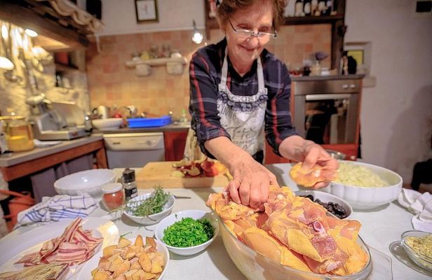 Traditional Cooking Class in Dubrovnik Countryside