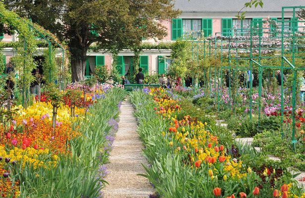 Giverny and Monet's Garden Half-Day Trip from Paris