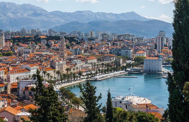 Split, Trogir and Klis Private Tour from Dubrovnik
