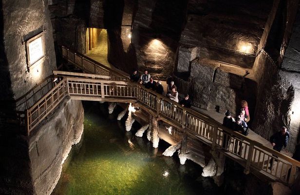 Wieliczka Salt Mine from Krakow, Guided Half-Day Tour with Private Transport