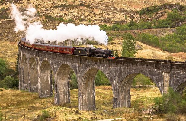 3-Day Isle of Skye, 'Hogwarts Express' Train and Highlands Tour