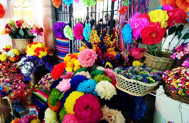 Bazaar Saturday - Convent of Carmen - San Angel
