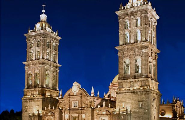 Val´quirico And The City of Angels Puebla From Mexico City
