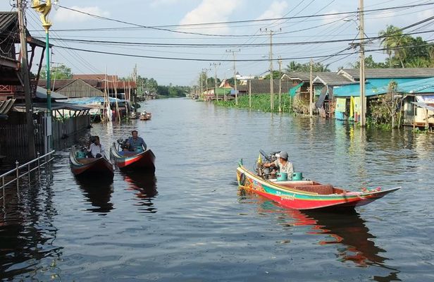Half-Day Bangkok Off-the-Beaten-Track Tour: Rural Villages and Khlongs