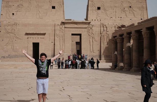 4 Days Nile Cruise from Aswan to Luxor