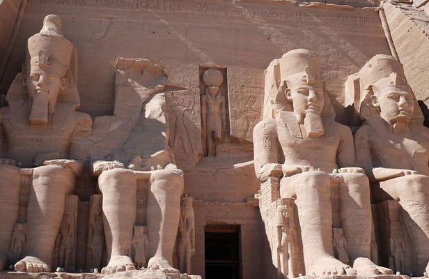 Top 6 Days Around Cairo,Giza Pyramids,Luxor , Aswan & Abu Simbel