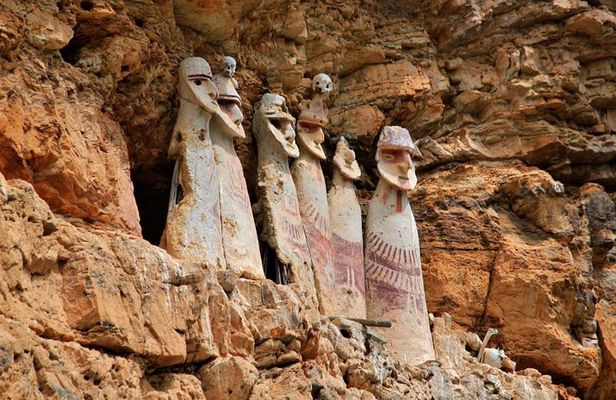 Full-Day Karajia Sarcophagi and Caverns of Quiocta Tour from Chachapoyas