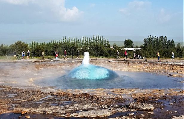 Golden Circle Private Day Tour - up to 9 passengers