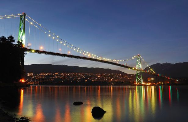 Vancouver Evening Dinner Cruise