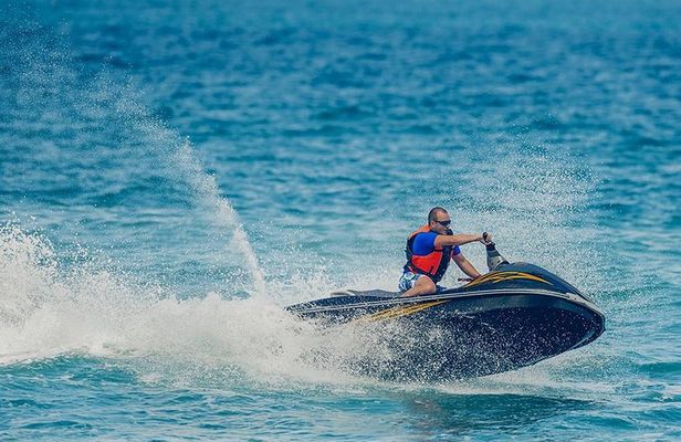 1 Hour Jet Ski From Dubai