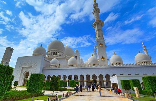 Abu Dhabi Tour With Ferrari World From Dubai