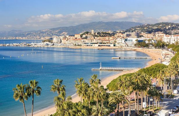 Cannes, Antibes, and St Paul de Vence Full-day from Nice Small-Group Tour