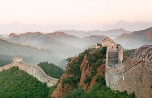 3-Day Private Hiking Adventure on the Great Wall: Gubeikou, Jinshanling and Simatai