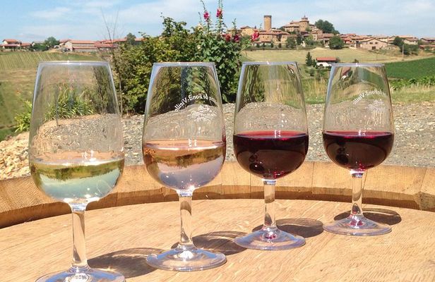 Beaujolais & Perouges Medieval Town (9:00 am to 5:15 pm - Small Group Tour Lyon