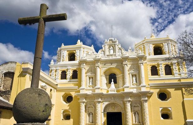 Iximché Ruins and Antigua City Tour from Guatemala City