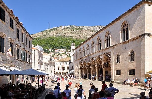 Dubrovnik Old Town Food Walking Tour Including Lunch