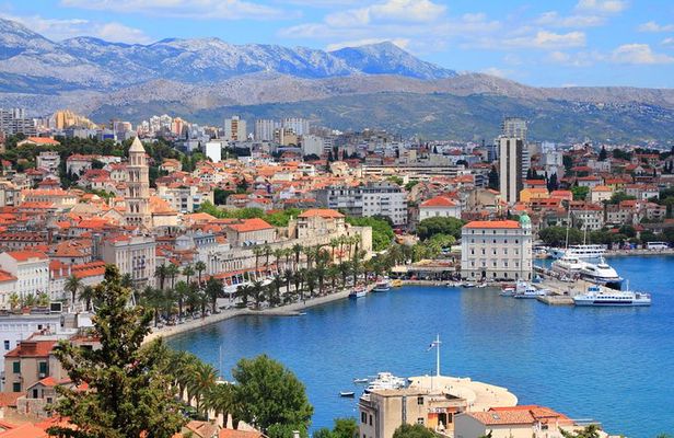 Private Tour: Split Day Trip from Dubrovnik