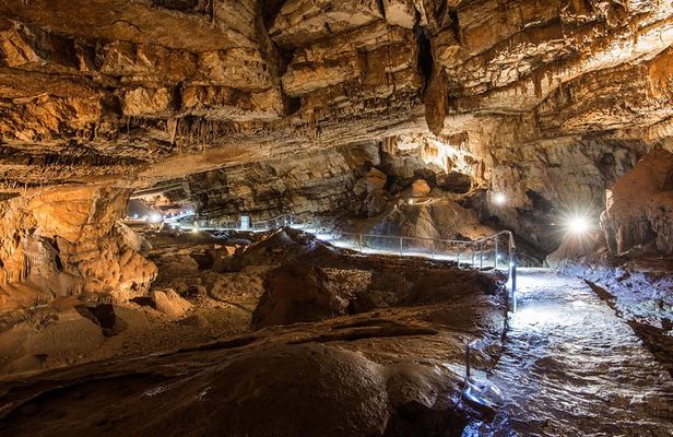 Private Tour: Vjetrenica Cave Day Trip from Dubrovnik