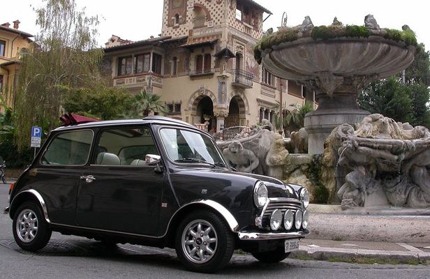 Best neighborhoods of Rome by Mini Cooper Classic Cabriolet 