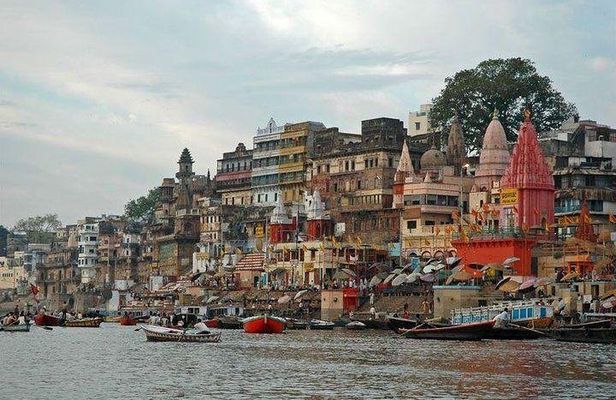 Private full day Varanasi sightseeing with Sarnath and boat Ride