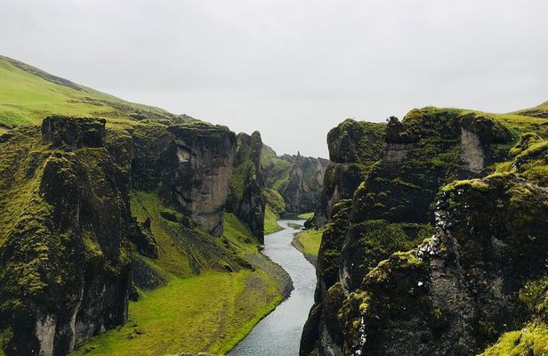 3-Day Golden Circle, Ice Cave, Glacier Lagoon and Canyon Tour