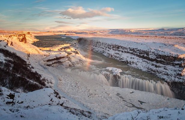 From Reykjavík: Golden Circle and Northern Lights Combo Tour