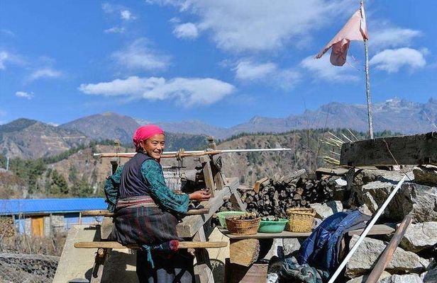 7 Days Incredible Landscape Journey From Lhasa To Nepal via Everest (private)