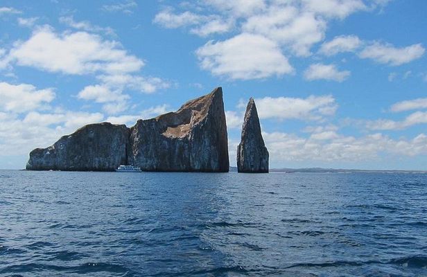 4 Days Galapagos Land Tour - Visiting San Cristobal Island