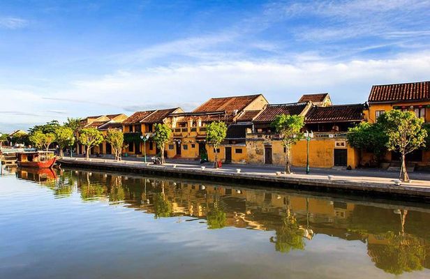CHAN MAY or TIEN SA Port to MARBLE MOUNTAIN & HOI AN City