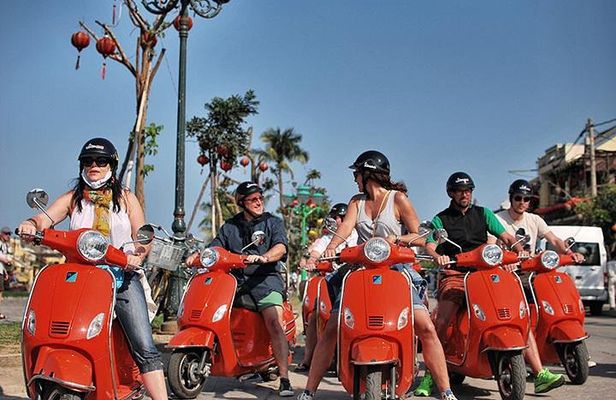 Hoi An Nightlife And Food Tour By Electric Scooter