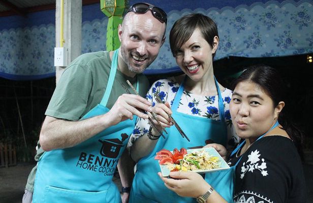 Private Dinner Cooking Class with Benny in Chiang Mai