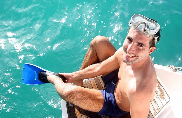 Small-Group Cruising and Snorkeling Catamaran Tour