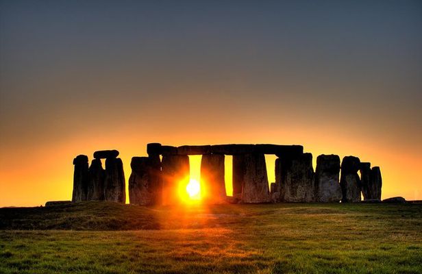 Stonehenge, and Avebury in One Day