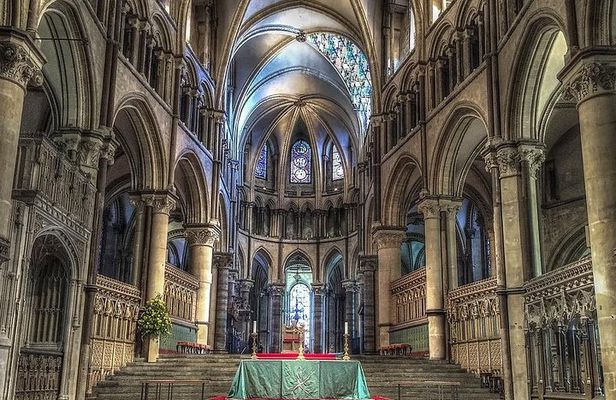 White Cliffs of Dover & Historic Canterbury Day Tour from London