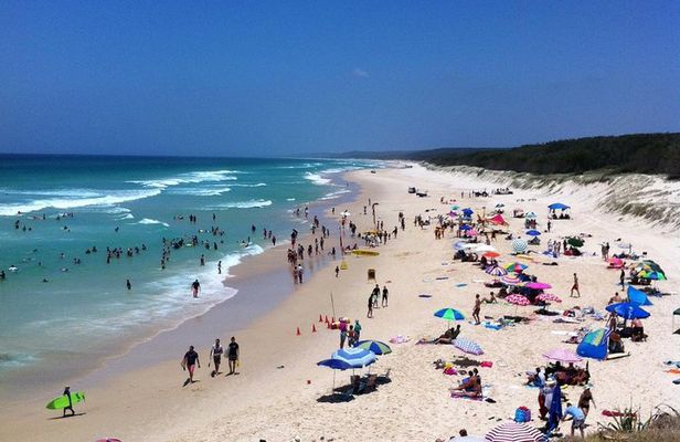 Stradbroke Island 4WD Day Trip from Brisbane