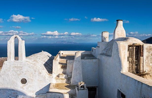 Santorini: 4hr Private Countryside Hidden Paths Tour