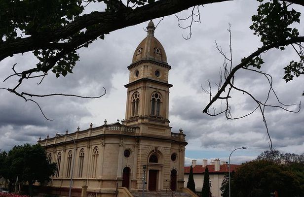 Adelaide Walking Tour: Grand Mansions and Sub-Divisions